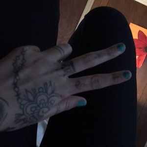 Meet your Posher, Nicole